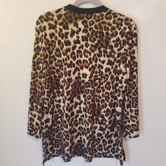 Slinky Brand Women's Leopard Print Top Size Medium - Picture 6 of 8